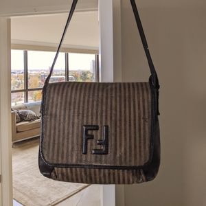 Fendi crossbody- Circa 1990